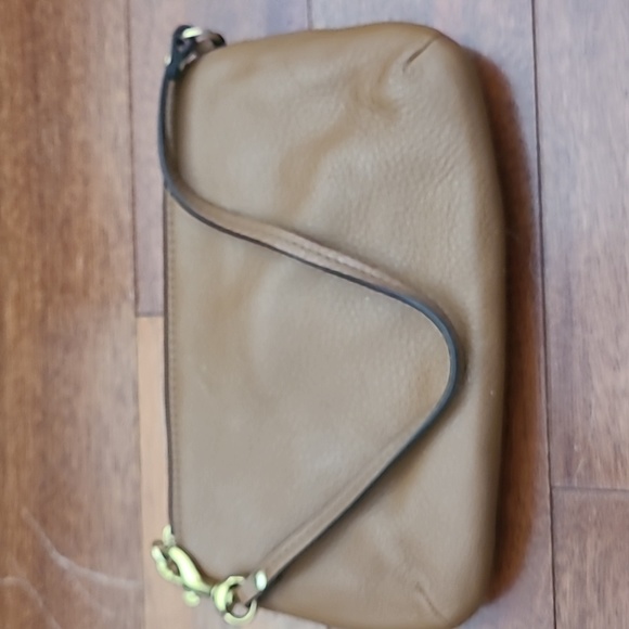 Coach Wristlet - Picture 4 of 6